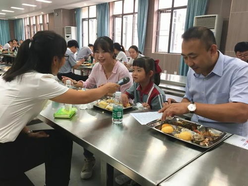 首屆舌尖上的黃岡廚師廚藝大賽圓滿舉行，餐飲服務再升級